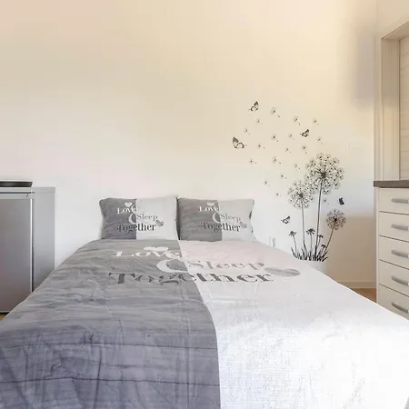 Apartma Lajf 公寓 *