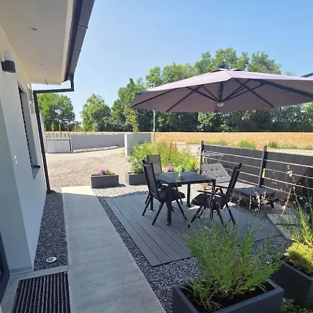 Apartma Lajf Brežice